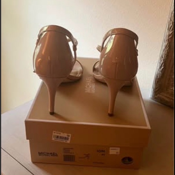 Michael Kors Nude Patent Leather Strappy Heels - Picture 4 of 4